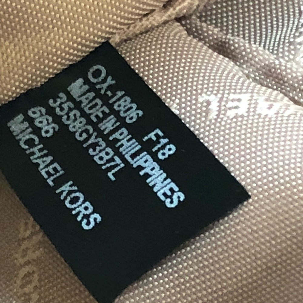 Michael kors large Emmy backpack&wallet&pom Pom - Picture 6 of 8